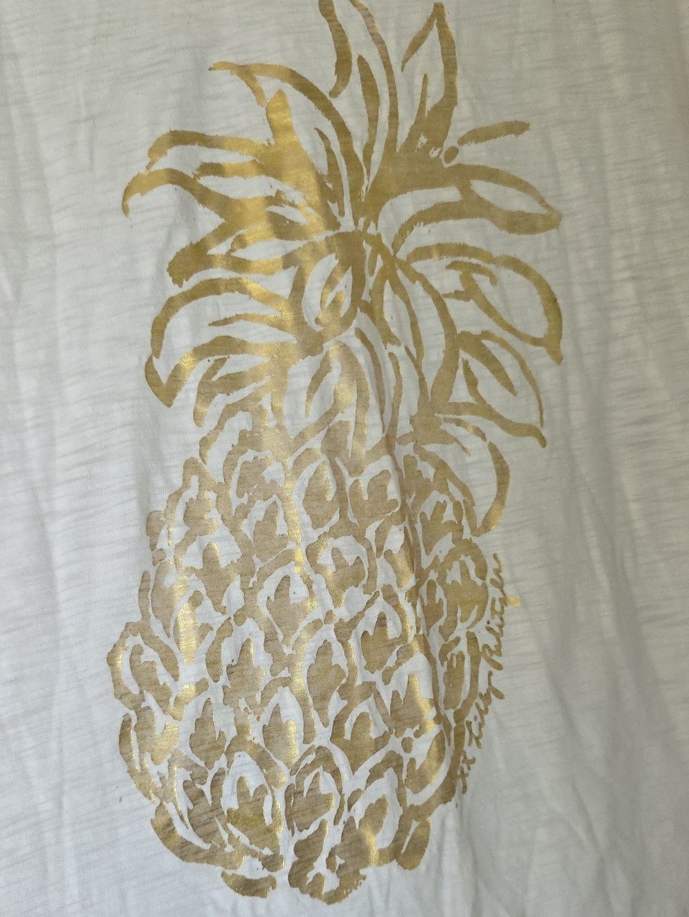 Lilly Pulitzer 100% cotton, relaxed fit White Tee with Gold Pineapple Graphic - Picture 2 of 5